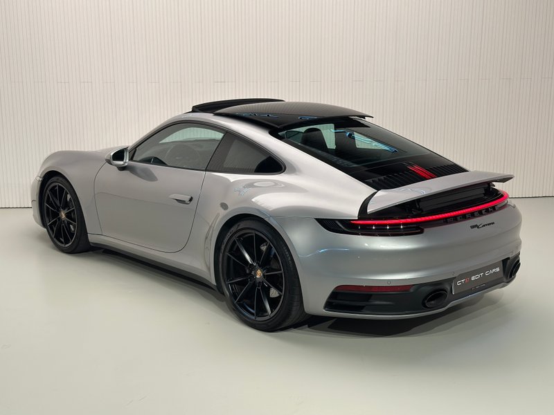 Porsche 911 2023, foto 15