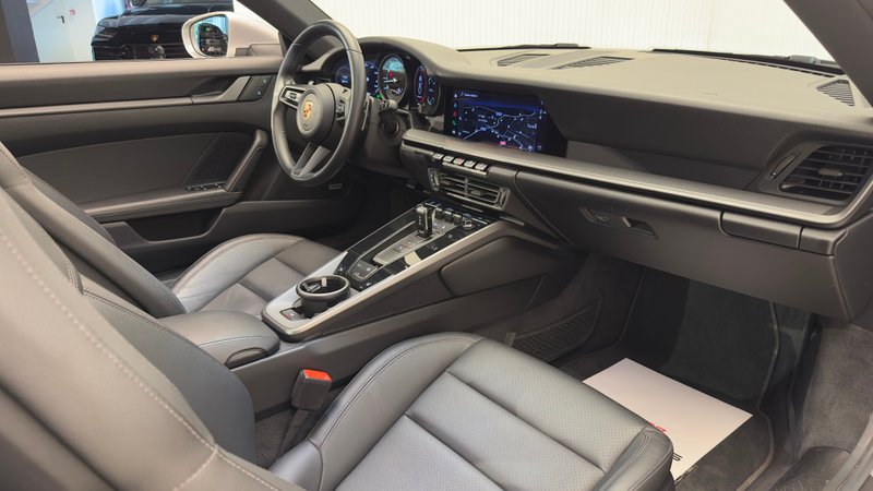 Porsche 911 2023, foto 22