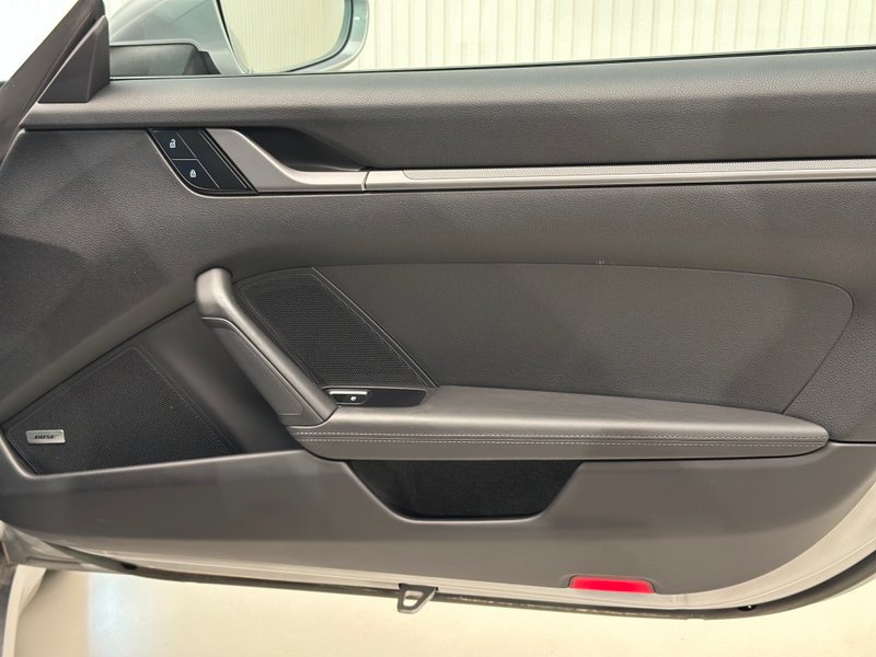 Porsche 911 2023, foto 41