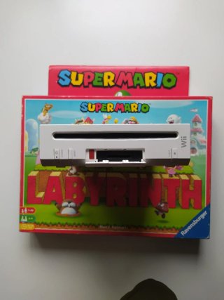 Consola Nintendo Wi + 5 Juegos y mando