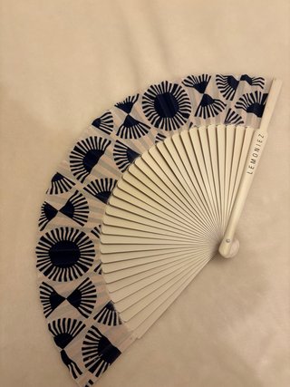 Abanico de diseñador LEMONIEZ