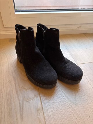 Botines Camila's Talla 35 Negros