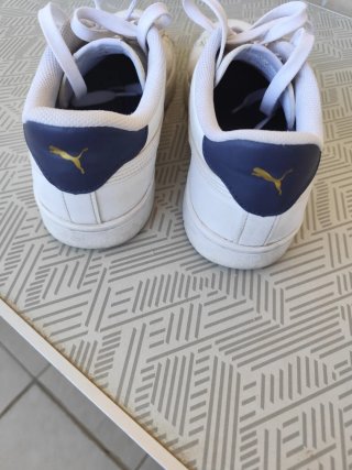Zapatillas deportivas Puma blancas