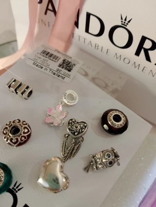 Charm varios