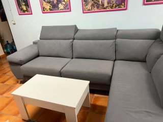 Sofá modular gris de tela