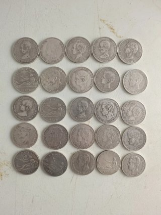 Lote de 25 monedas de plata antiguas