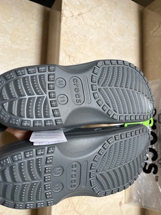Crocs Talla 45-46 Gris