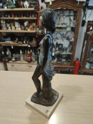 Escultura de Bronce Lluis Jordà - Figura Mujer