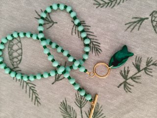 Collar pez