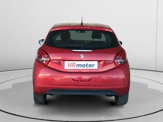 Peugeot 208 Signature
