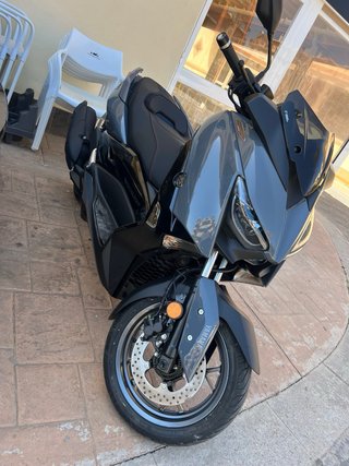 Yamaha XMAX Tech MAX 125 2022 Gris