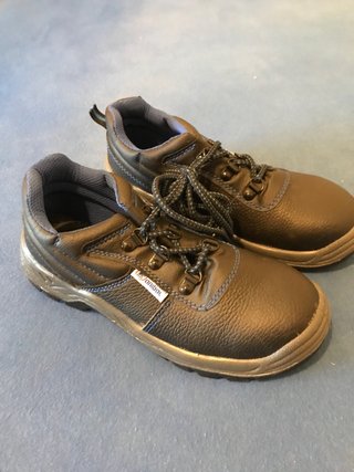 Zapatos de trabajo Janibal negros