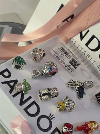 Pandor Charms Varios
