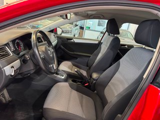 VOLKSWAGEN Jetta 1.4 TSI DSG Hybrid