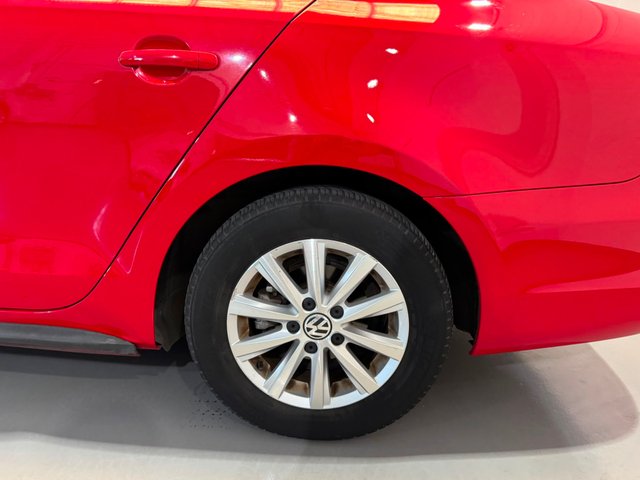 VOLKSWAGEN Jetta 1.4 TSI DSG Hybrid