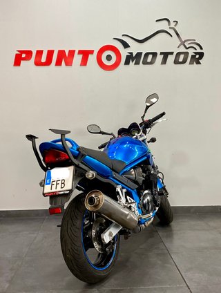Suzuki Bandit Azul