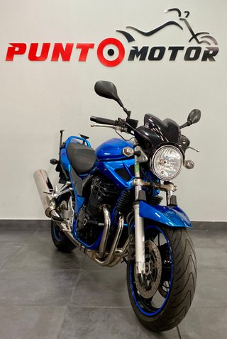 Suzuki Bandit Azul