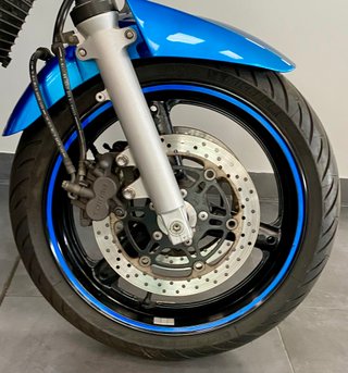 Suzuki Bandit Azul