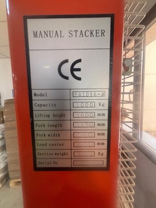 Transpaleta Manual 1000Kg Buen Estado