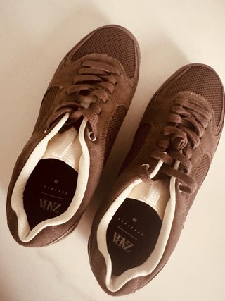 Zapatillas deportivas mujer Zara marrones