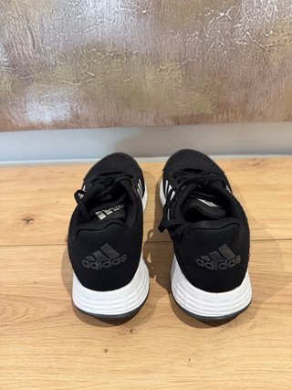 Zapatillas Adidas Duramo Negras y Blancas