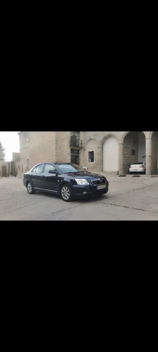 Toyota Avensis 2004