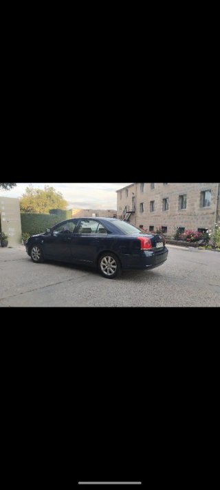 Toyota Avensis 2004