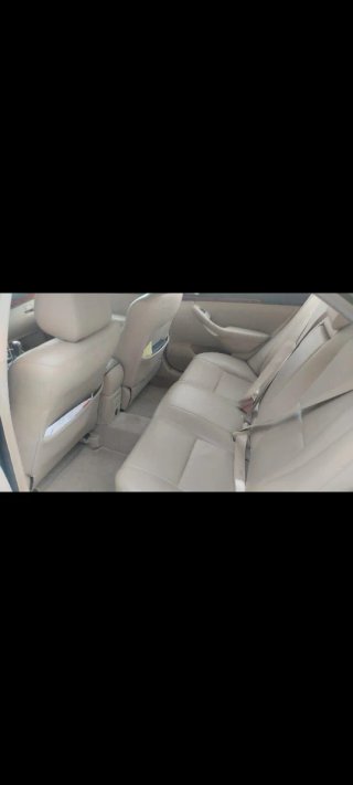 Toyota Avensis 2004