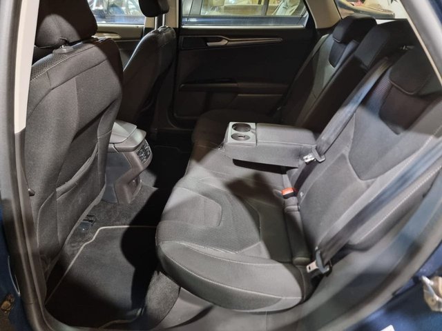 FORD Mondeo 2.0 TDCi 110kW Titanium PowShift SB