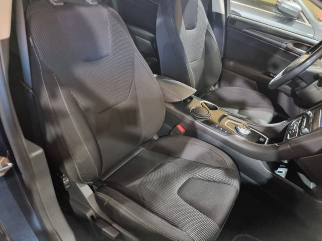 FORD Mondeo 2.0 TDCi 110kW Titanium PowShift SB