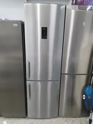 Nevera AEG con garantía y transporte
