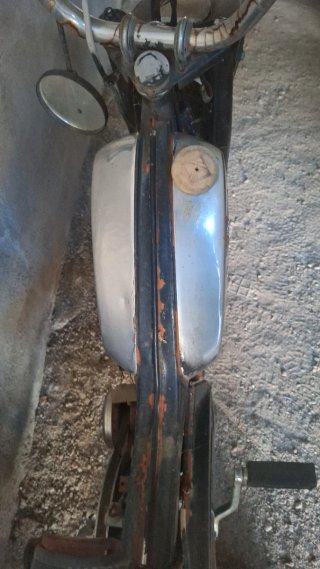 Moped Clásico Negro/Plateado