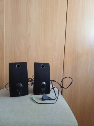 Altavoces PC Negros