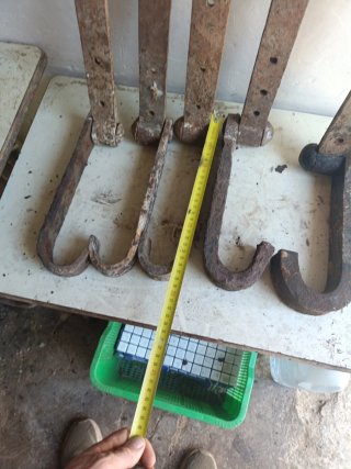 Bisagras antiguas de forja