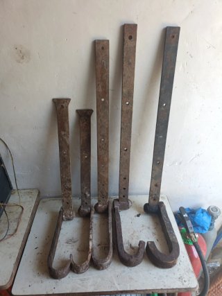 Bisagras antiguas de forja