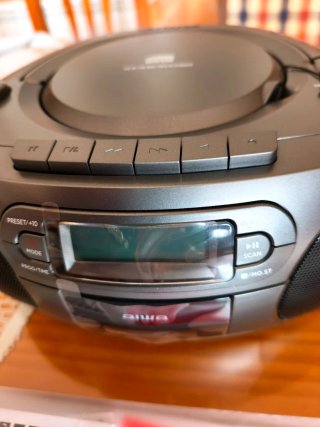 Aiwa BBTC-550 Boombox CD/MP3/BT/Auriculares.