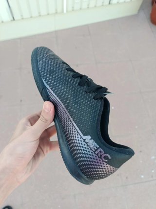 Botas de fútbol Nike Talla 42