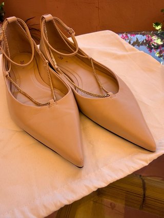 Bailarinas Zara Beige Cadena