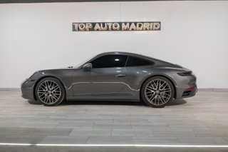 Porsche 911 Carrera 4 2023