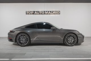Porsche 911 Carrera 4 2023