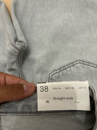 Pantalón vaquero Stradivarius D92