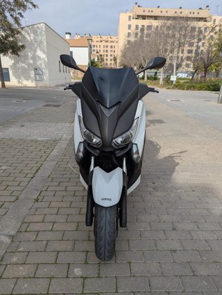 Yamaha XMAX 400 Scooter Maxi