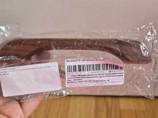 Tirador de madera para armario