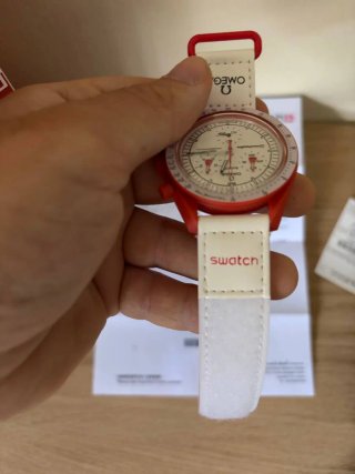 Swatch x Omega Mission to Mars Rosso