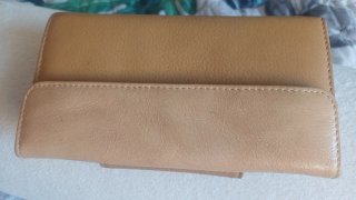 Cartera Cache Beige Cuero