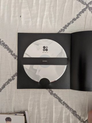 BTS Wings Álbum + Photocard Jungkook