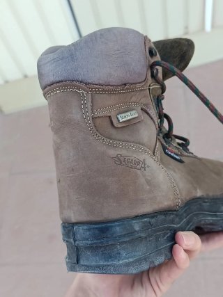 Botas de seguridad Secarra Marrón/Negro