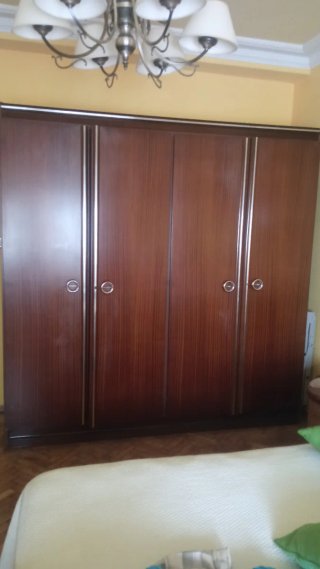 Armario 4 puertas y cabecero mesitas GIJÓN.