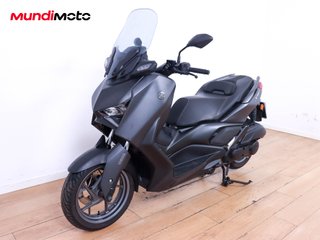 YAMAHA X-MAX 125