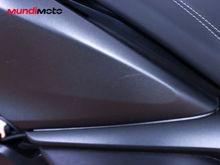 YAMAHA X-MAX 125